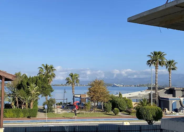 Apart Otel Kordon Yali